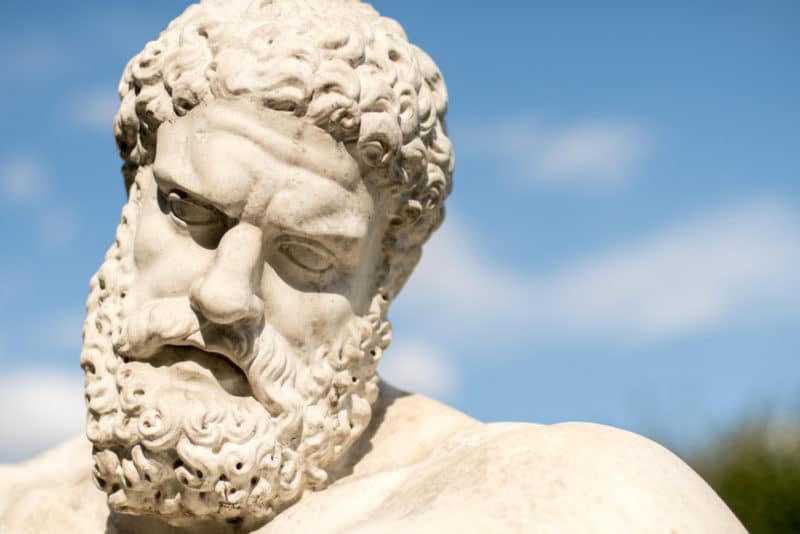 ヘラクレスとは ギリシャ神話の半神半人の英雄で12の功業で有名 世界雑学ノート