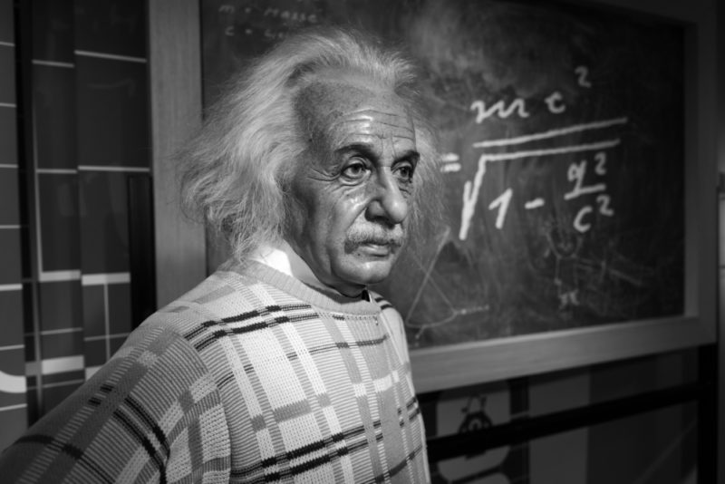 アルバート アインシュタインの生涯と人生15の興味深い話 世界雑学