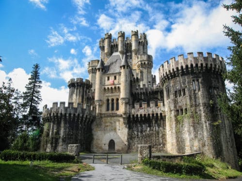 スペインの城15選 セゴビアのアルカサルやベルベール城など 世界雑学ノート