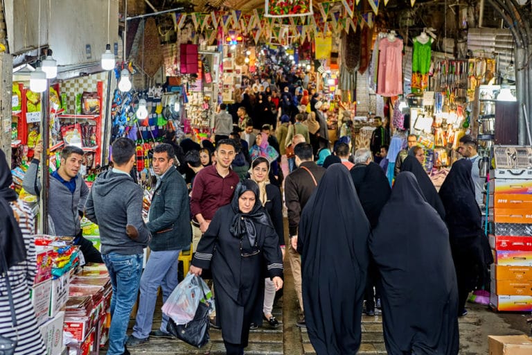 イラン人の平均身長 男性 女性 はどれくらい 世界雑学ノート